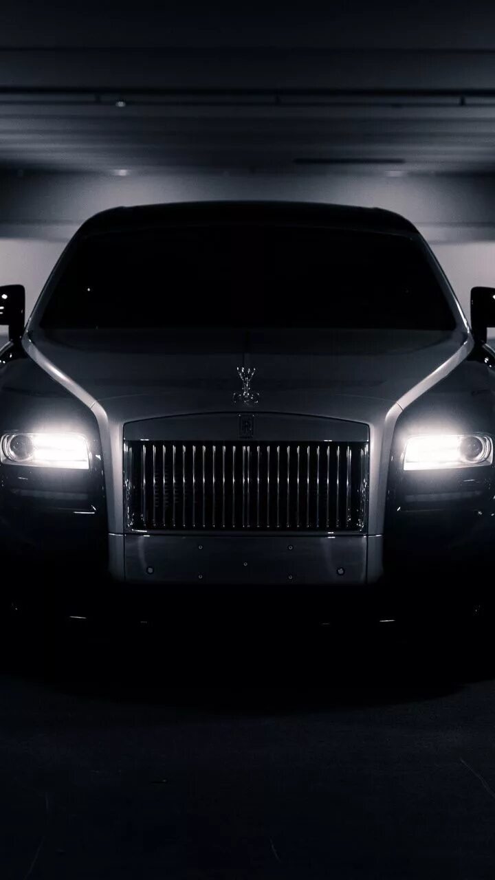 Rolls royce phantom 2022. Rolls royce ghost black badge. Rolls royce wraith 2022. Rr phantom. Роллс ройс фон на телефон.
