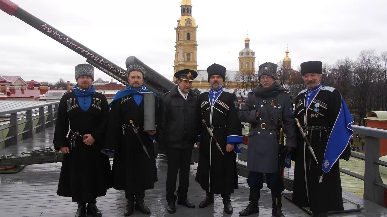 Русская община в санкт петербурге и ленинградской. Терские казаки Санкт-Петербурга. Нарышкин Бастион в Санкт-Петербурге. Нарышкин Бастион Петропавловской крепости. Атаман Казаков в Петербурге.