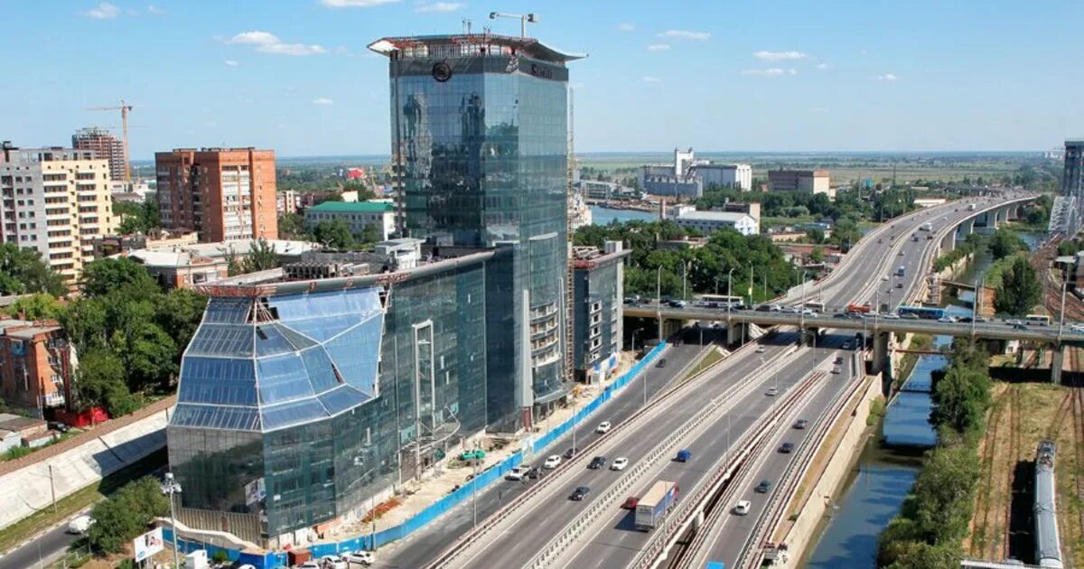 Центральная улица ростова на дону. Подрядчики ростова на дону. Подрядчики ростова на дону. Гребной канал ростов-на-дону парковка. Подрядчики ростова на дону.
