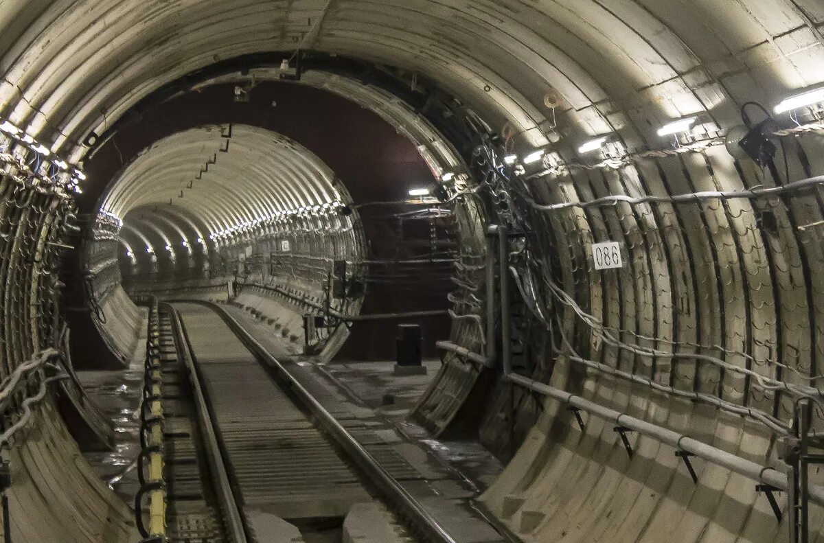 8 московский метрополитен. Станция метро 8. 8а линия метро. Тоннель Победы. Калининская линия 8.