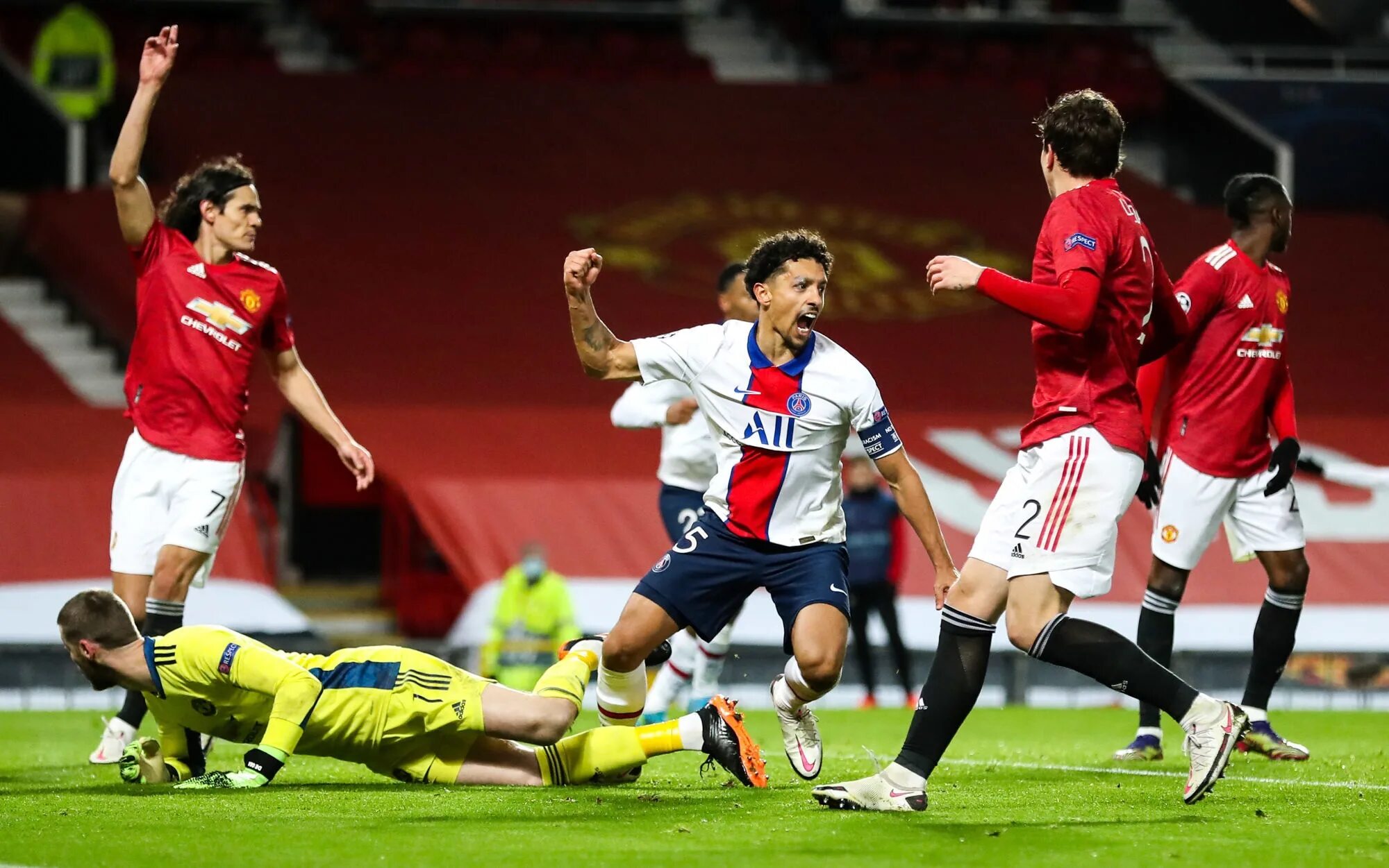 ПСЖ Манчестер Юнайтед. PSG 1-3 Manchester United. ПСЖ vs Манчестер Юнайтед.