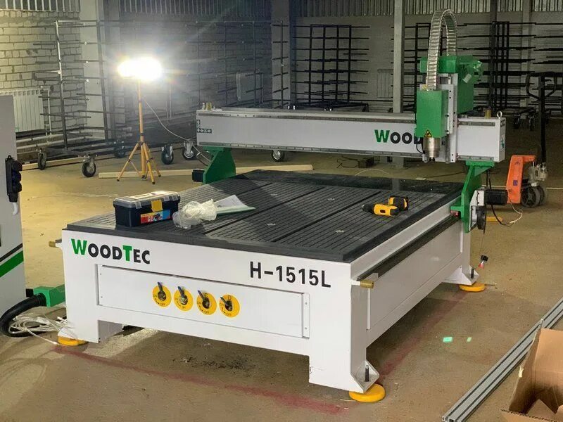 Woodtec 1515. Фрезерный станок с чпу woodtec h2040p2. Станок чпу woodtec. Фрезерный станок чпу woodtec 2030. Чпу станок hy 1325.