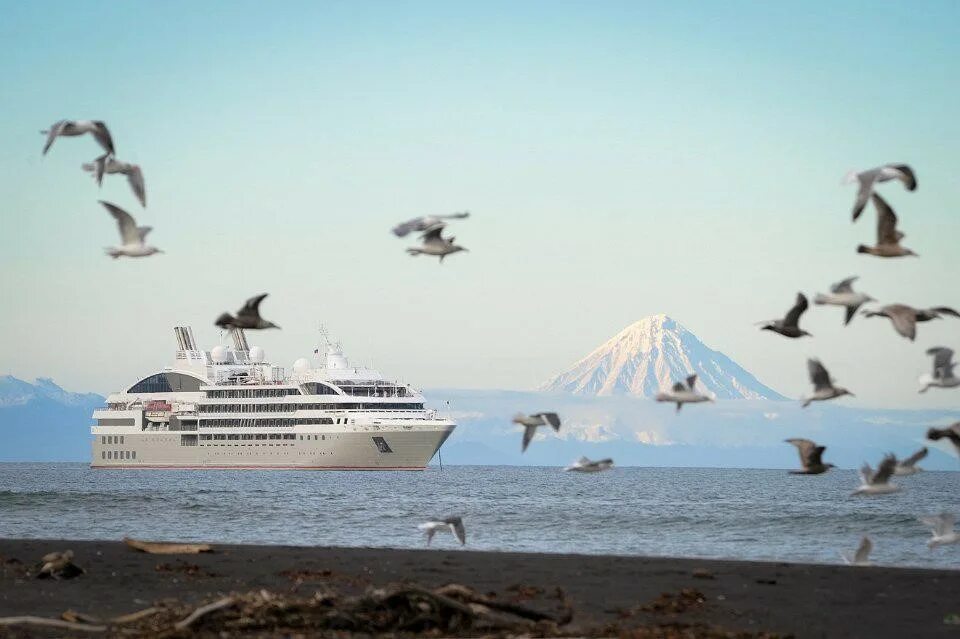 Special travel. Круизный туризм на Камчатке. Морской круиз Дальний Восток. Круизный туризм на Дальнем востоке. Морские круизы Камчатка.