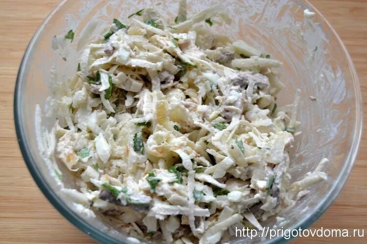 салат из редьки со сметаной. огурец с майонезом. редька с майонезом. редька с майонезом. салат из редьки белой с майонезом.