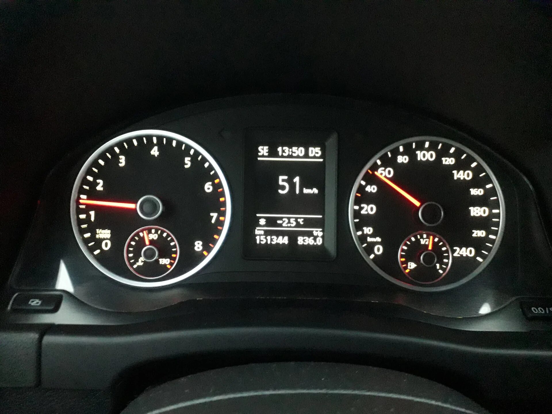 Приборка тигуан. Максимальная приборка на vw tiguan 2010 2.0 tsi. приборка вф тигуан 2010. приборка тигуан 14 года. тигуан 2010 года 2.0 бензин акпп табло приборов.