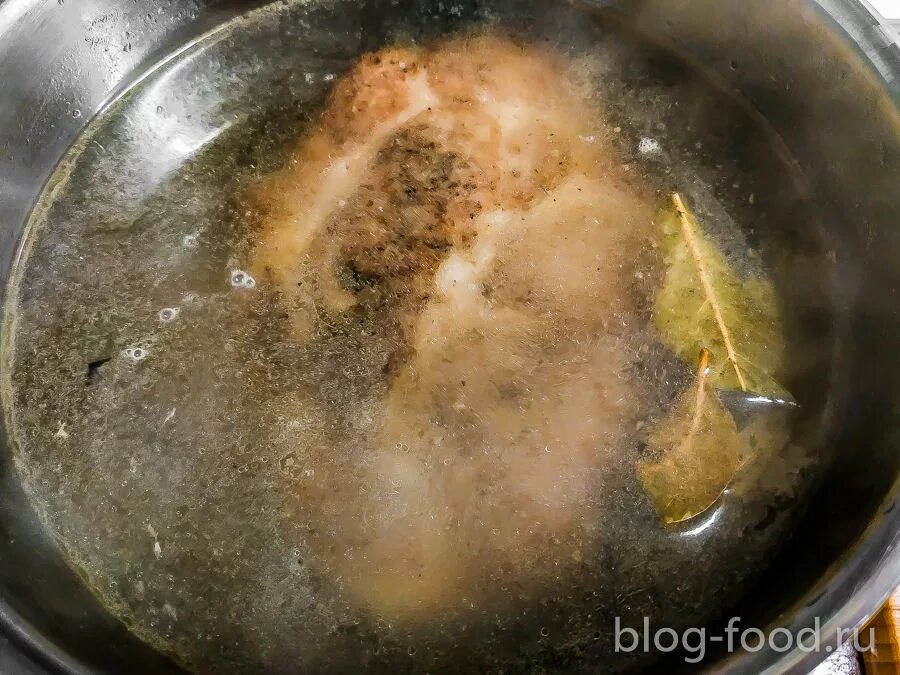 Куединская буженина. Пленка для варки мяса. Кастрюля на плите. Буженина домашняя. Буженина по домашнему из свинины.