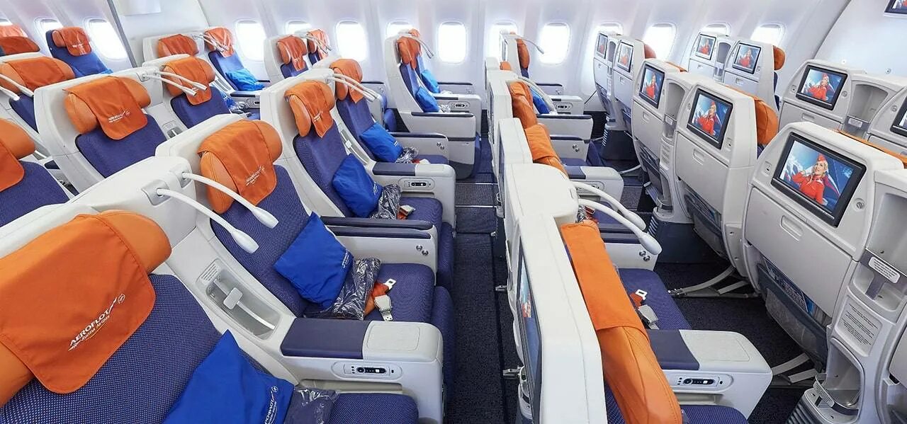 Boeing 777-300 салон аэрофлот. Space+ аэрофлот. Аэрофлот доп место. Комфорт оптимум аэрофлот что это. 777-300er аэрофлот комфорт.