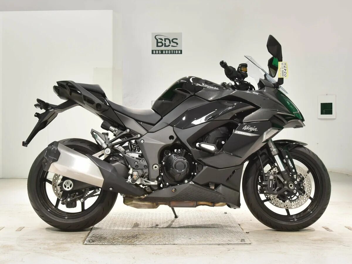 Z1000sx. Kawasaki 1000sx. Z1000sx. Kawasaki z1000sx. Кавасаки 1000sx.