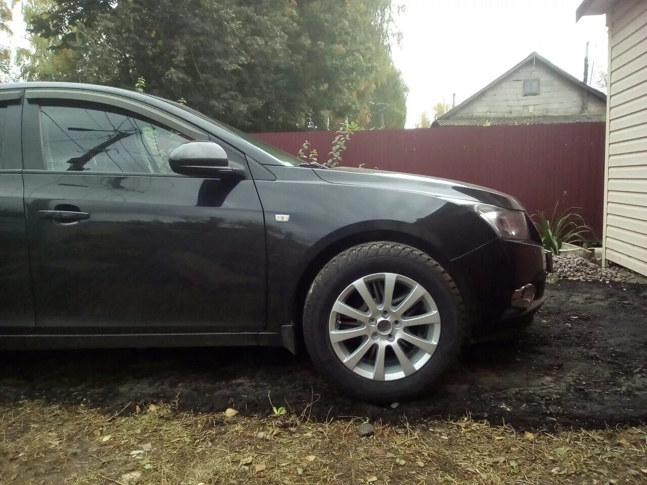 Cruze 215/60 r16. Резина 215 60 r16 на Chevrolet Cruze. Круз 205 55 16. 205/65 R16 на Шевроле Круз. Круз резина размер