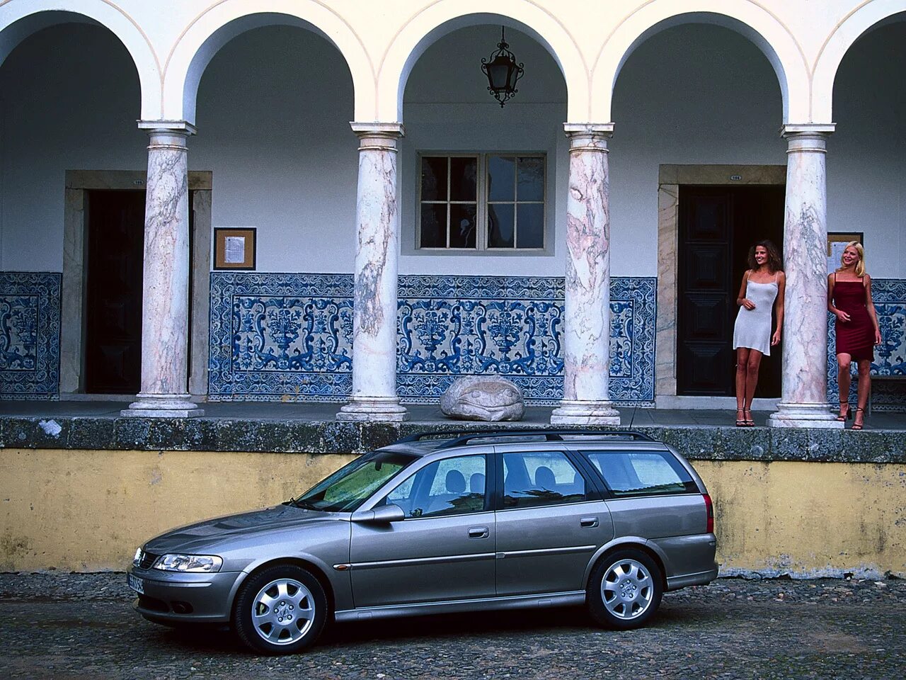 Опель вектра караван. Opel Vectra b Caravan 1998. Опель Вектра 1999 универсал. Опель Вектра Караван 1998. Opel Vectra b универсал Рестайлинг.