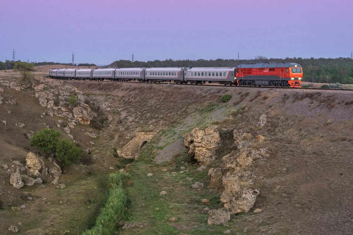 Маршрут поезда 176'. Маршрут поезда 176 симферополь. Поезд москва-симферополь расписание маршрут остановки. Поезд 028 симферополь москва маршрут. Маршрут поезда 176 симферополь.