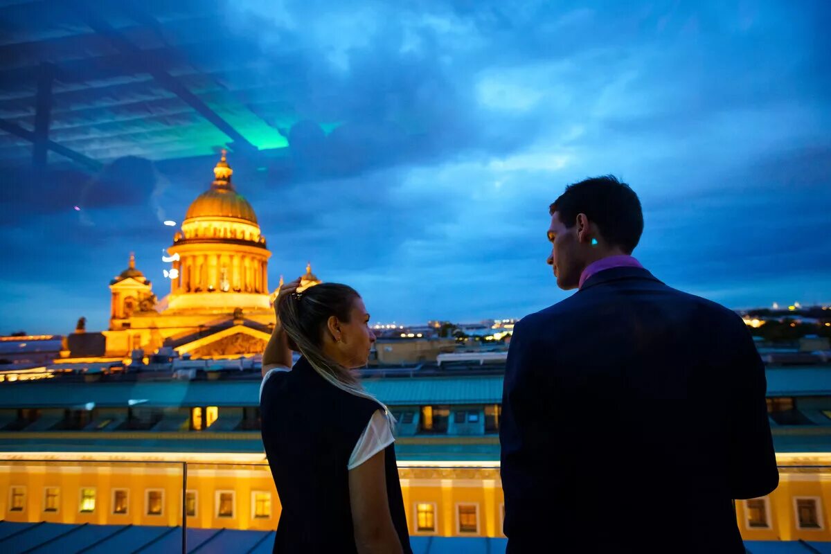 тур две столицы москва санкт-петербург. автобусный тур в санкт-петербург. деловой туризм. москва vs петербург. тур москва питер 5 дней.