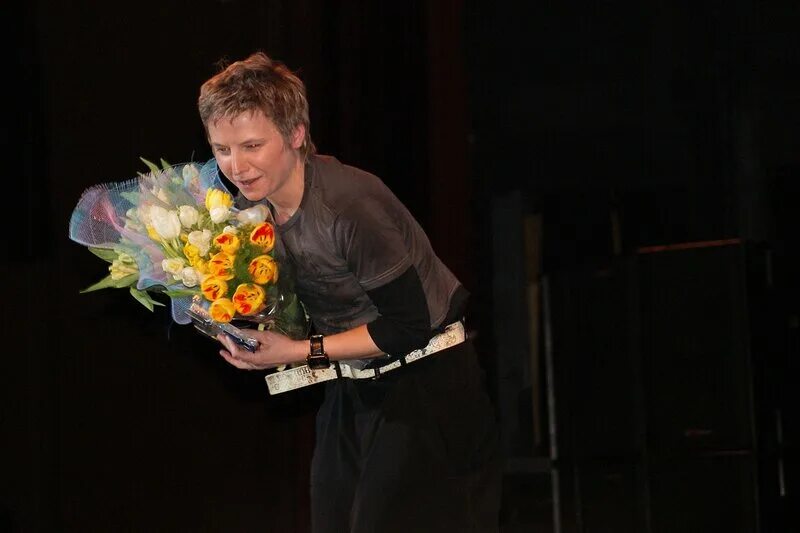 Театр эстрады январь. Театр эстрады райкина санкт-петербург. Театр эстрады январь. Актеры театра эстрады райкина санкт-петербург. Звезды эстрады афиша.