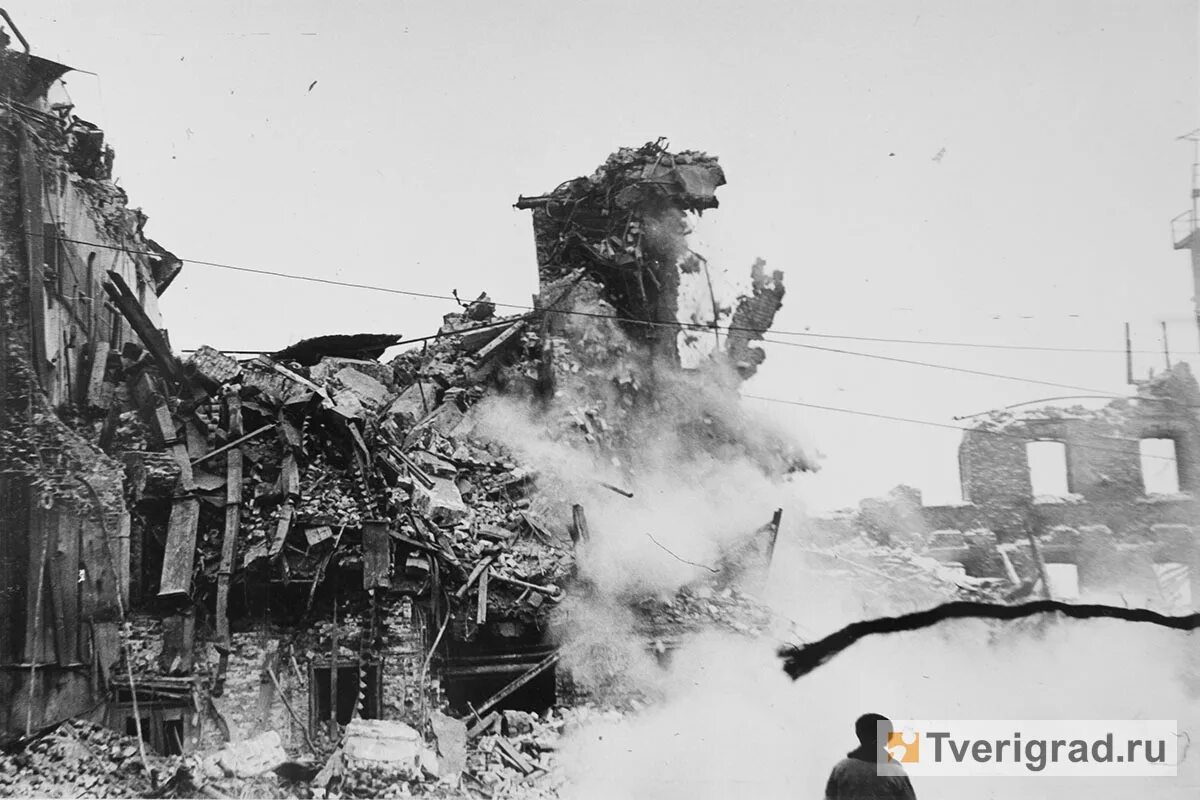 Взрыв на Тверском Мелькомбинате в 1981. Взрыв на Мелькомбинате в Твери. Взрыв мельницы в Челябинске 1981 год. Взрыв мельницы.