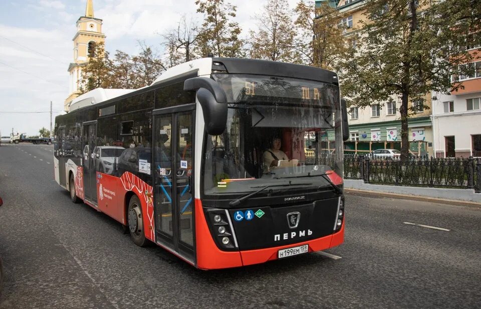 Территории Пермского края получат почти 100 новых автобусов - KP.RU