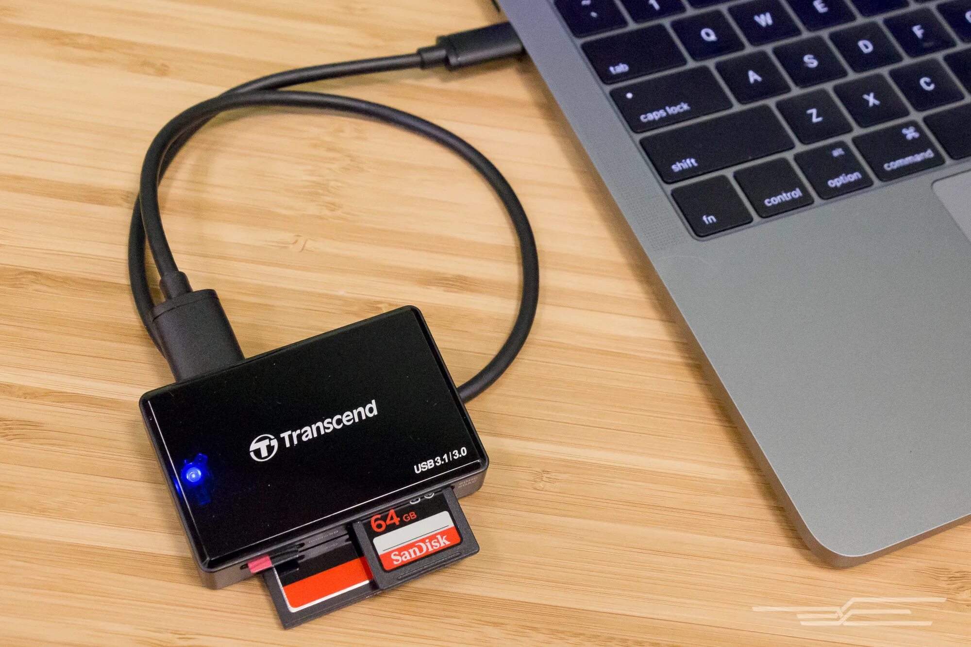 Картридер для микро SD на ноутбуке. Слот SD-Card Reader. Ноутбук USB SD Card. Картридер SD на USB.