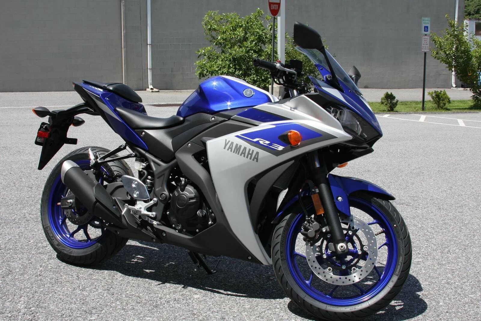 Купить на 3 мотоцикл. Yamaha YZF r3 2015. Yamaha YZF-r3. Yamaha YZF r3 2016. Ямаха YZF r3.