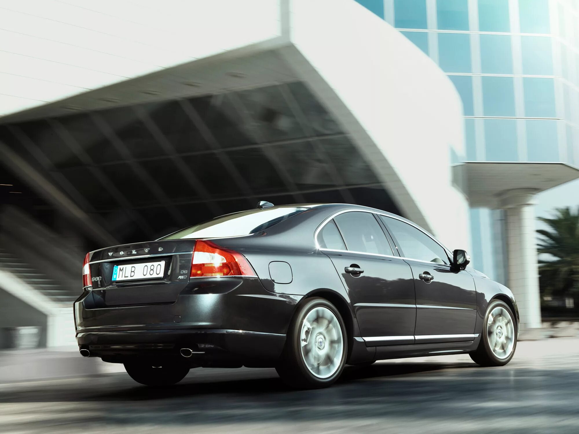 Размер volvo s80