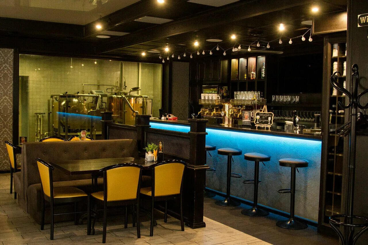 Рестораны твери работающие. Рестораны твери работающие. Тверь трёхсвятская кофейни. Рестораны твери. Бар барбекю тверь.