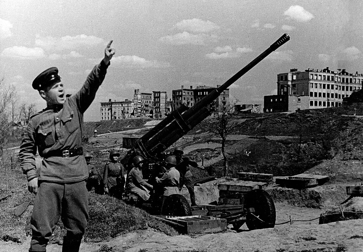 Освобождение Смоленска в 1943. Сталинградская битва наша победа 1942-1943. Зенитчицы Сталинграда 1942. Операция 15 минут