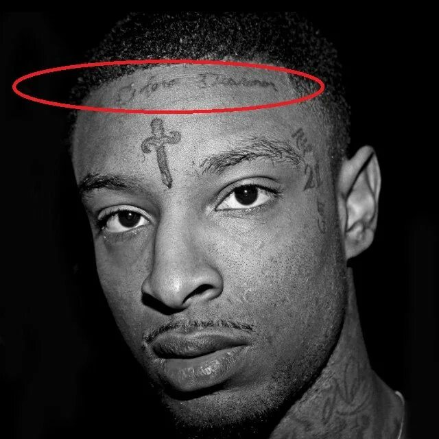 Лоб 21. 21 Savage Tattoo. Татуировки 21 Savage. 21 Savage тату на лбу. 21 Savage тату на лице.