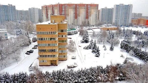 Осенняя д 4