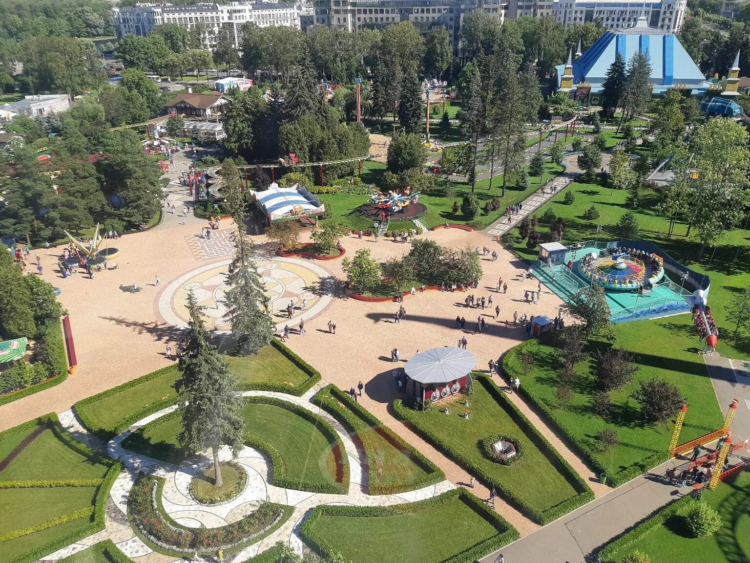 Крестовский остров аттракционы. Крестовский парк фото. Крестовский остров санкт-петербург аттракционы. Крестовский парк фото. Крестовский остров санкт-петербург парк.