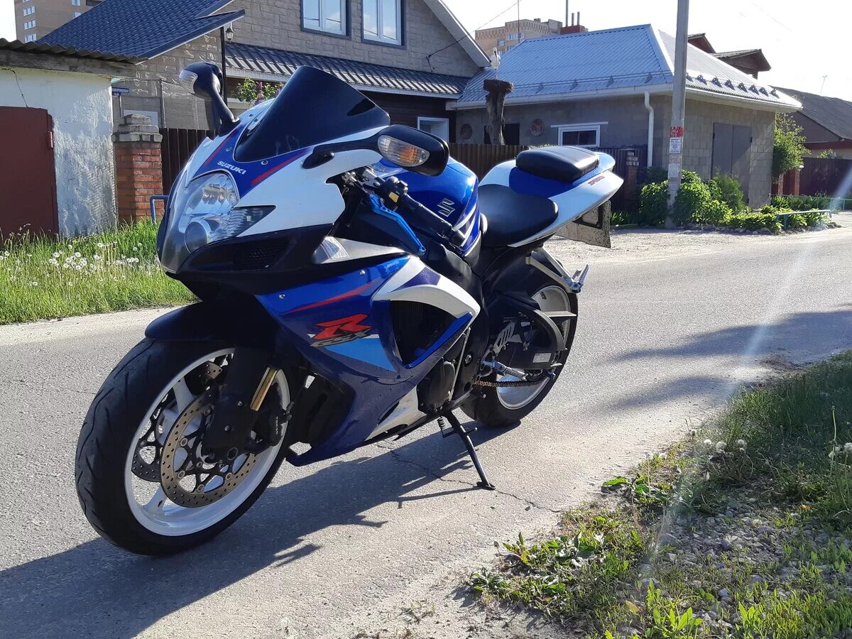 Купить сузуки 750. Suzuki GSX R 750 k6. Suzuki GSXR 750 k6. Suzuki GSXR 600. Suzuki GSX R 2007.