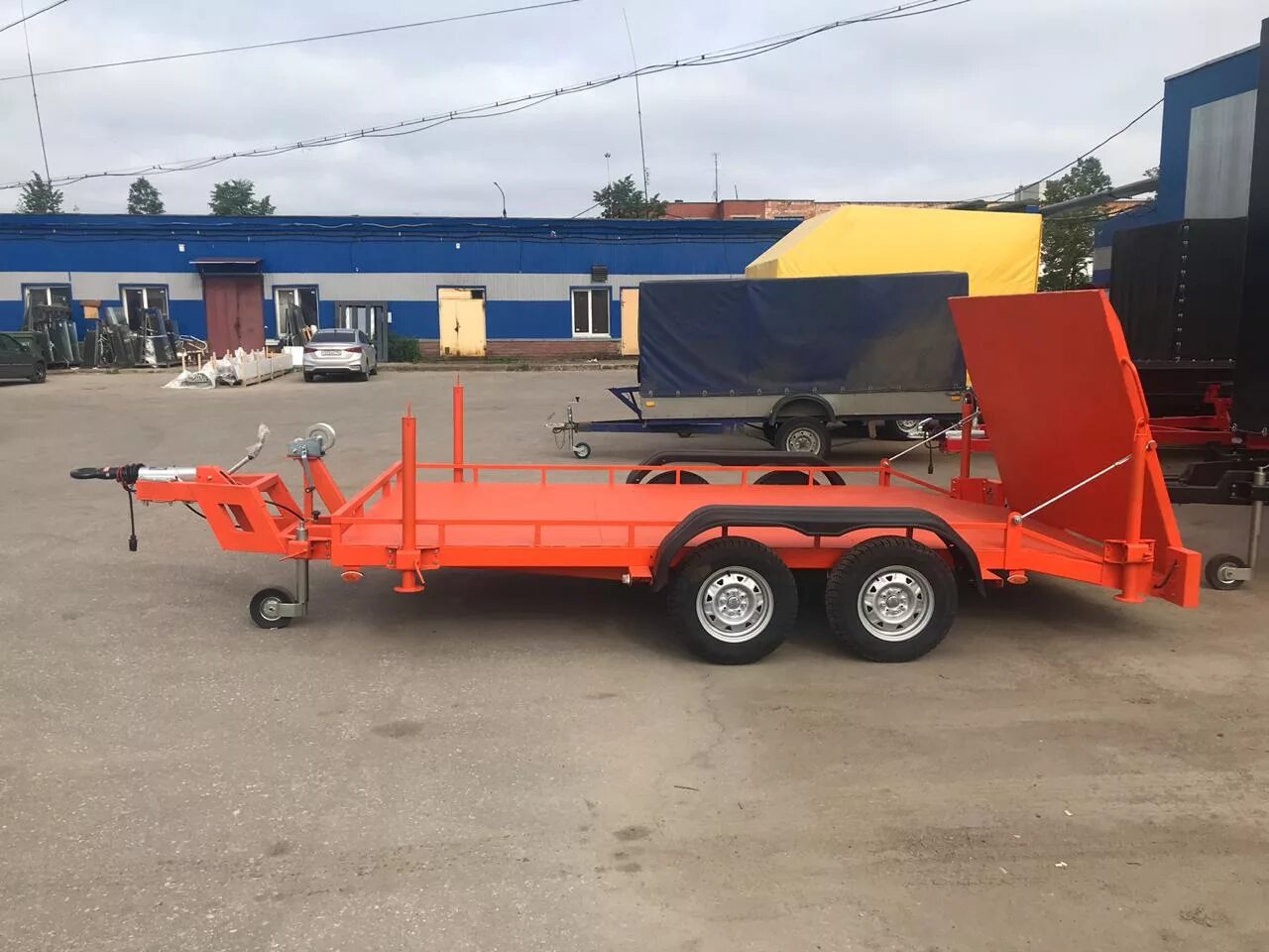 Прицепы 3 т