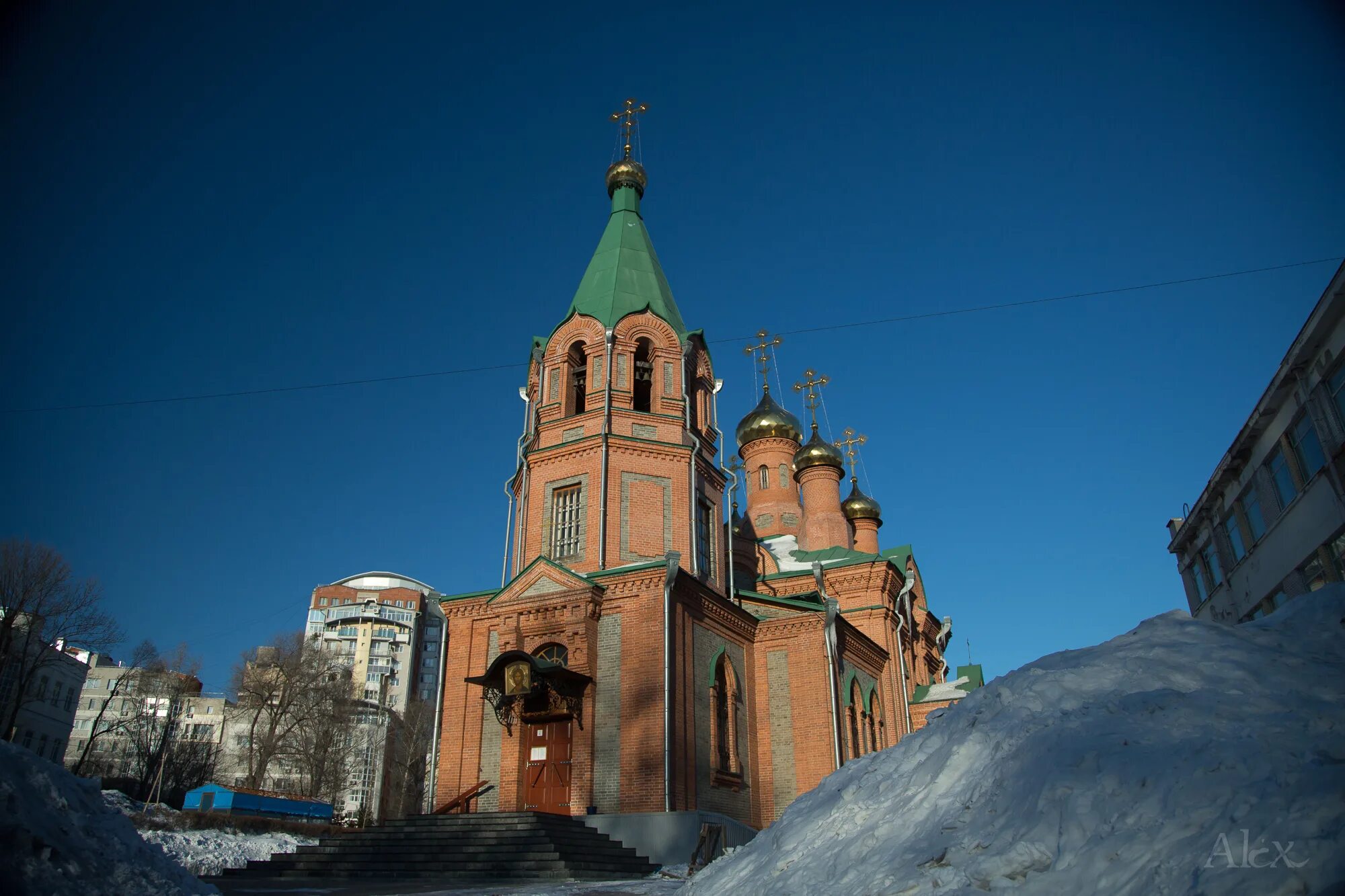 Иннокентьевская церковь хабаровск. Иннокентия, епископа иркутского иркутск. Города хабаровска храм святителя иннокентия иркутского. Храм иннокентия иркутского хабаровск фото. Храм святителя иннокентия хабаровск.