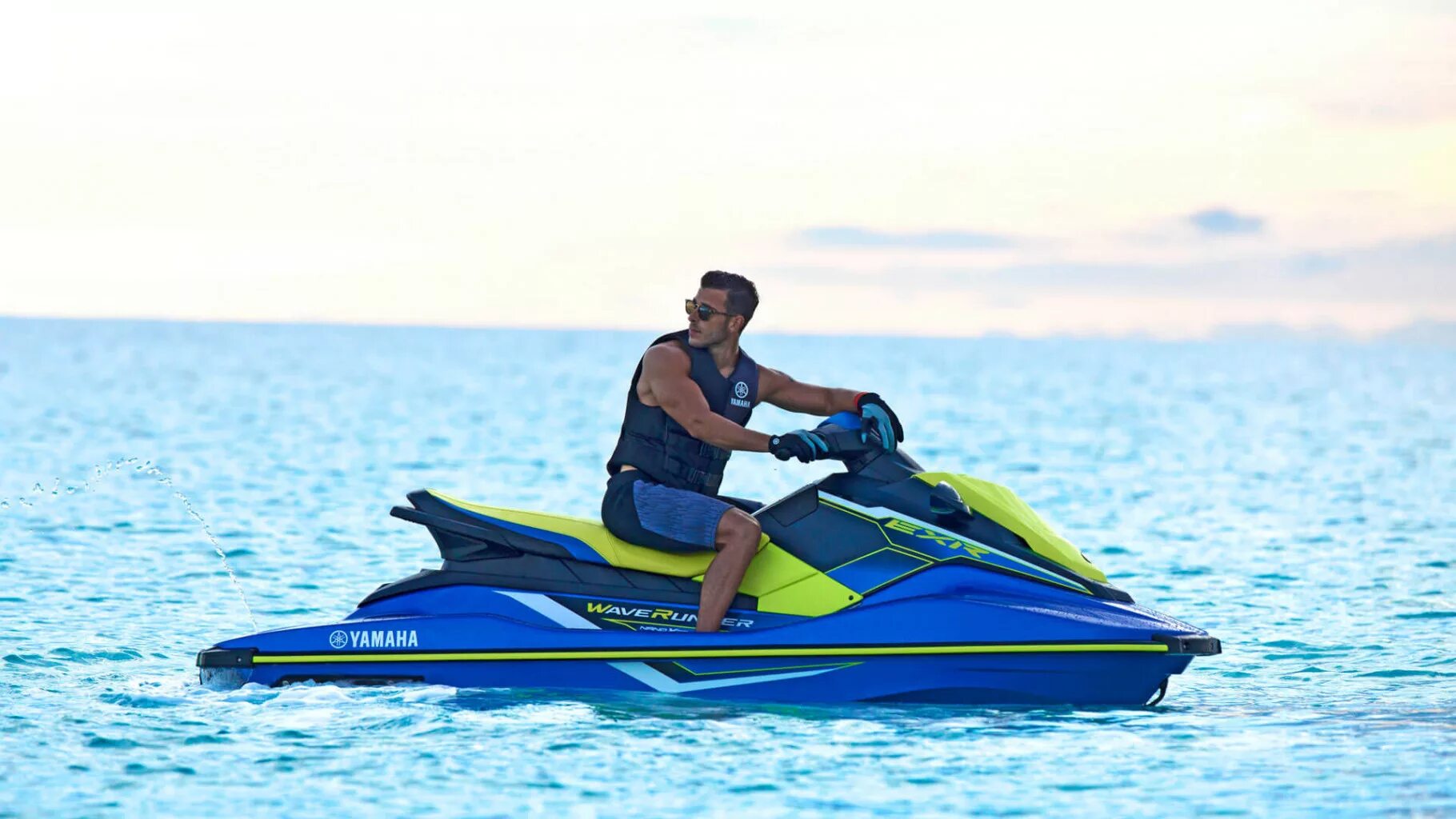 Гидроцикл Yamaha EXR Deluxe. Yamaha gp1300r Waverunner. Yamaha gp1800rx гидроцикл. Водный скутер Ямаха.