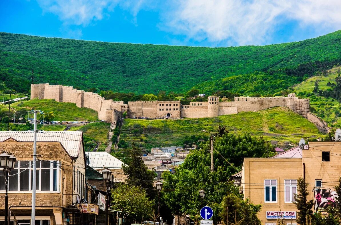 Центр республики дагестан. Нарын-кала дербент. крепость нарын-кала в дербенте. дагестан дербент крепость нарын кала. дербентская крепость, республика дагестан, город дербент.