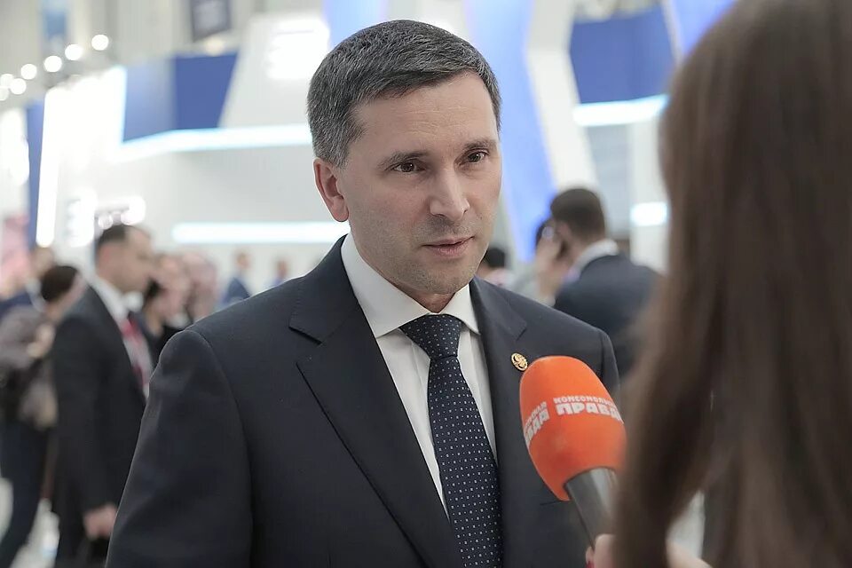 Дмитрий кобылкин. Кобылкин губернатор янао. Министр природы кобылкин. Кобылкин дмитрий николаевич дума. Дмитрий кобылкин министр.