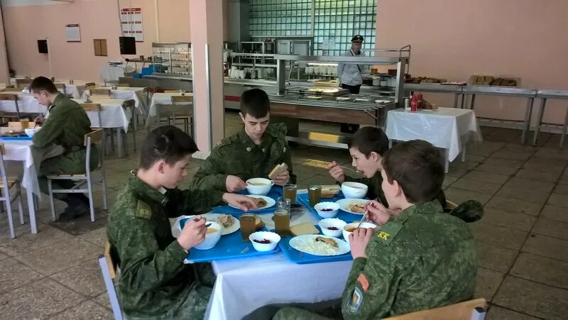 Зюзино часть. Семеновский полк 75384 Зюзино. Военная часть 75384 Зюзино. Семёновский полк в Зюзино казарма. Зюзино ВЧ 75384.