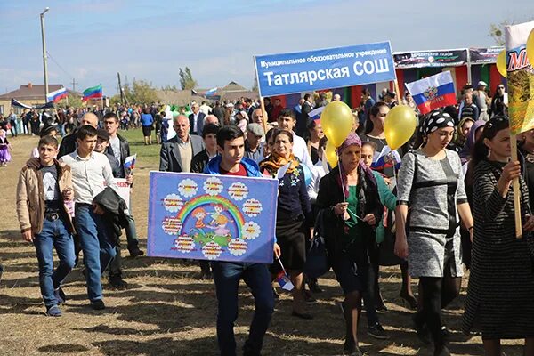 Татляр Дербентский район. Татляр Дагестан село. Дербентский район село Татляр средняя общеобразовательная школа. Татляр Дагестан село достопримечательность. Погода карадаглы