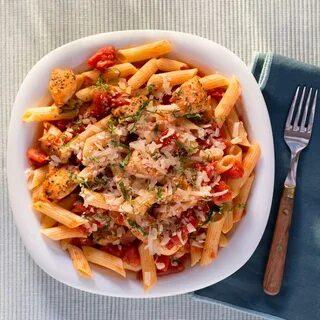 Паста с мясом и овощами