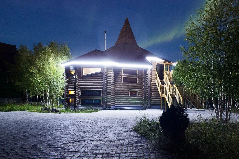 Турбазы мурманской. Турбаза вува мурманск. Турбазы мурманской. Умба турбаза. Cedar grass умба.