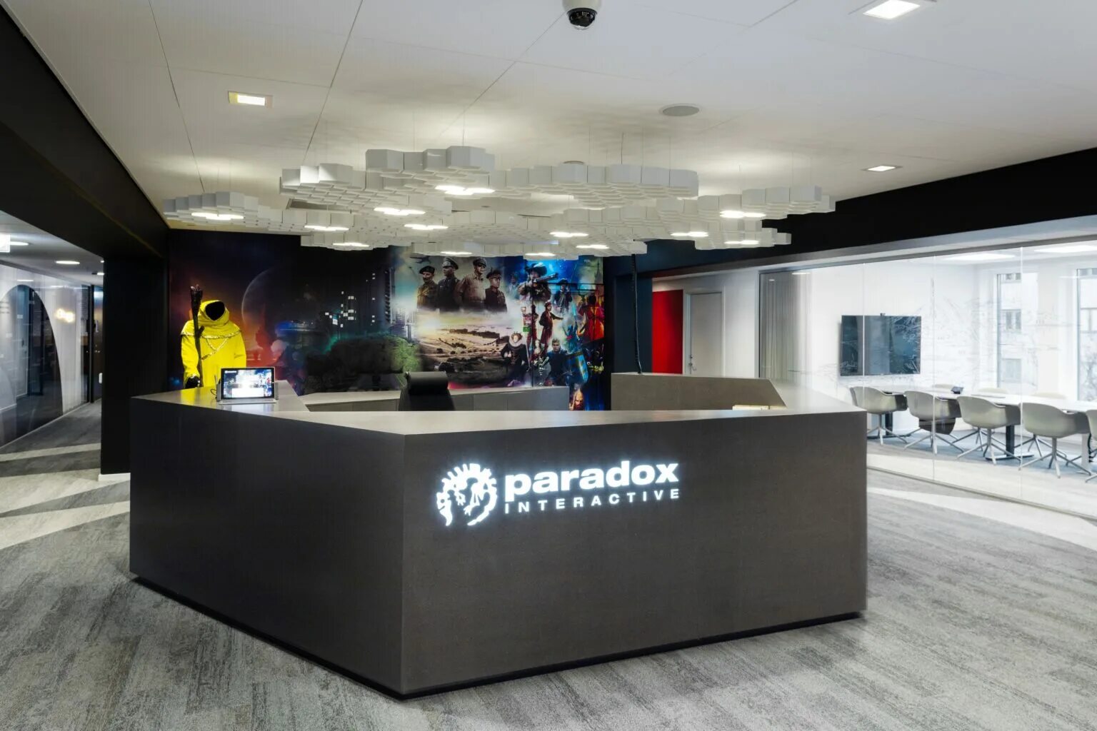V interactive. Paradox interactive офис. Paradox interactive студия. Издатель Paradox interactive. Офис игровой компании.