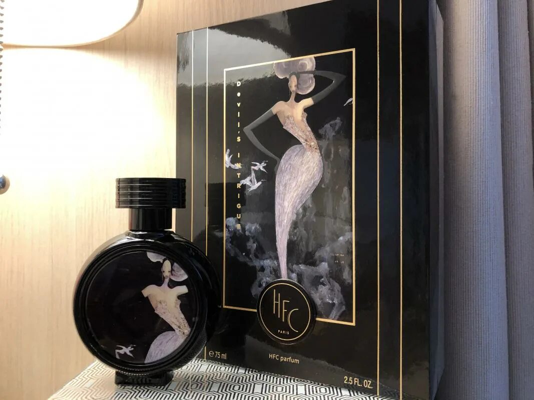 Haute fragrance company devil s intrigue цены. Парфюмерная вода Haute Fragrance Company Devil's intrigue. Haute Fragrance Company Devil's intrigue 75 мл. HFC Devil's intrigue 75ml. HFC Devil s intrigue 75 ml.