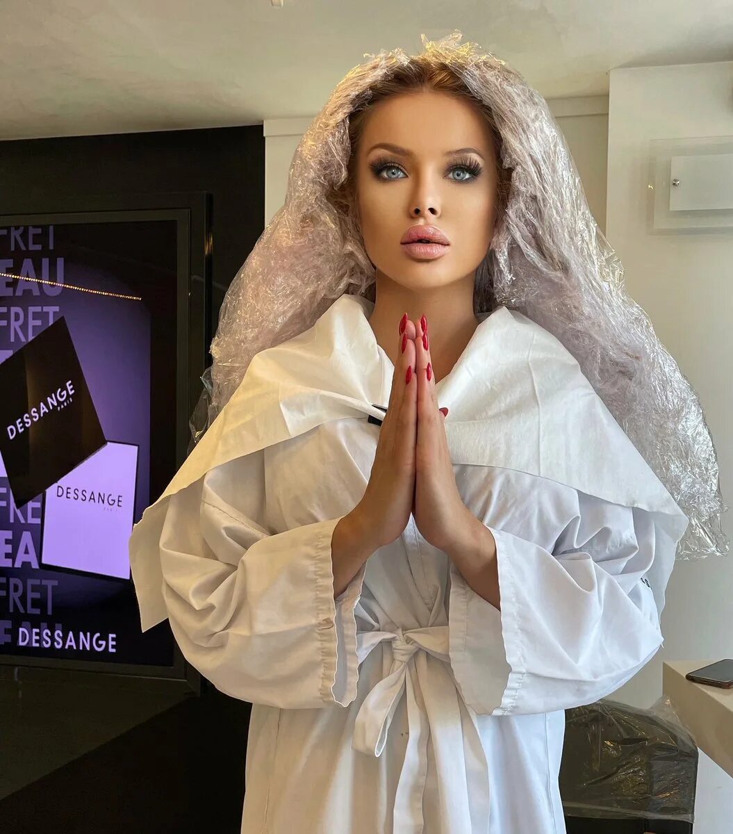 Joanna bujoli. Джоанна буджоли. Йоанна лишовска ноши. Joanna bujoli. Joanna bujoli bio.