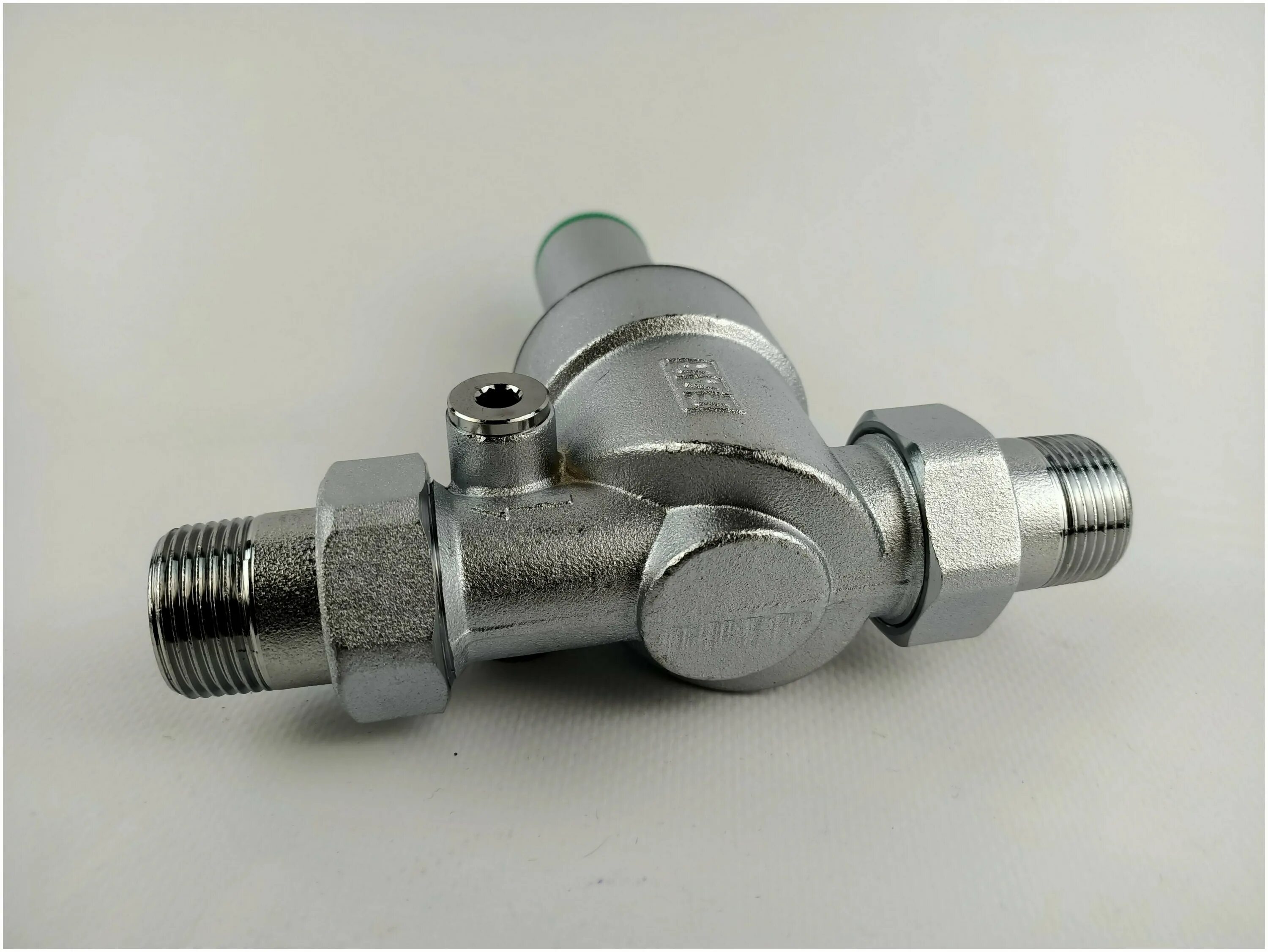 фильтр far с манометром 1/2. Far fa. Fa 2815 12 редуктор с манометром 1/2. термостатический смеситель 1" fa3950 1, far. редуктор давления far 1/2 нр/вр с манометром.