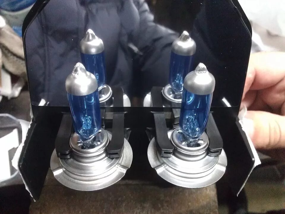 Эмгранд ес7 лампы ближнего. Лампочка ближнего света джили эмгранд ес7. Лампы заднего хода geely emgrand ec7. Эмгранд ес7 лампы ближнего. Geely emgrand ec7 лампы дхо optima.