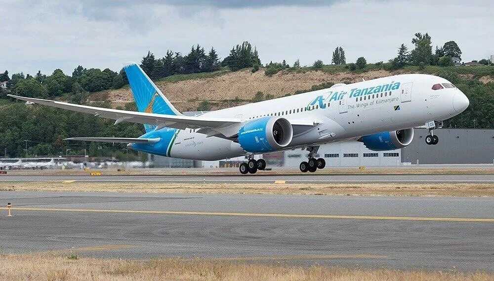 Африка аэропорт. Boeing 747 200b. Africa flights. Юар йоханнесбург кемптон парк. Самолеты юар.
