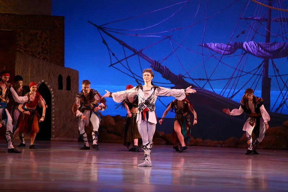 театр оперы и балета улан-удэ. театр оперы и балета махачкала. евгений онегин нижний новгород оперный театр. 26 декабря театр оперы и балета. оперный театр пермь балет.