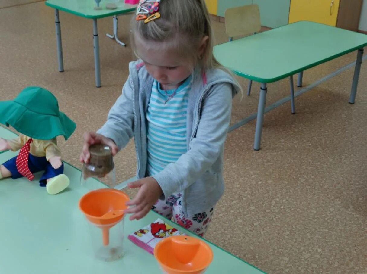 Экспериментирование с песком. Эксперименты в детском саду. Эксперименты с песком для детей. Опыты в ДОУ. Опыты в группе раннего возраста