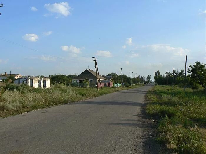 Новозлатополь запорожская. Новозлатополь запорожская. Запорожская область село новозлатополь. Запорожская область село новозлатополь. Новозлатополь запорожская область на карте.