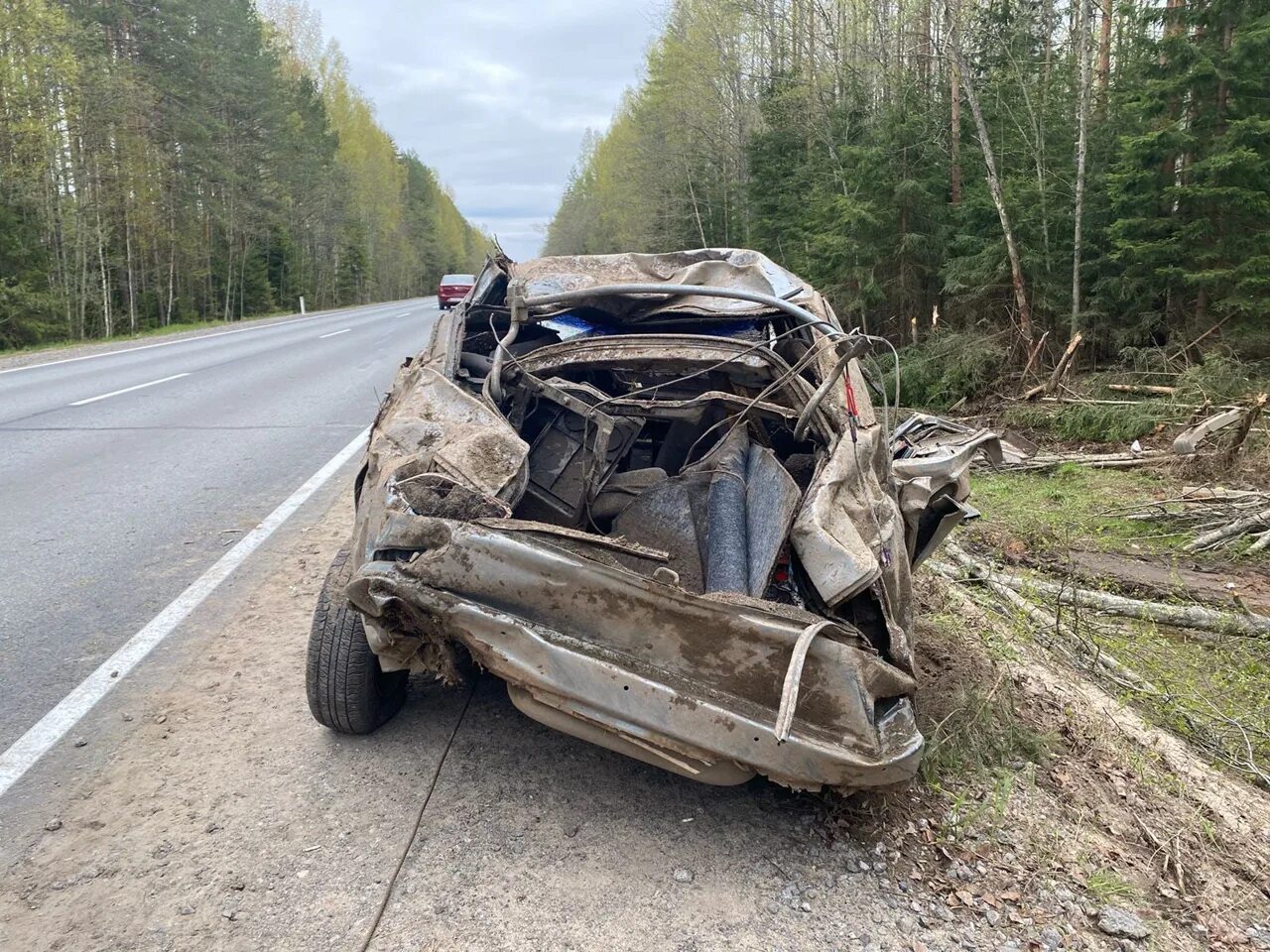 Новости кадуя вологодской. Авария на Кадуйской дороге. Авария под Кадуем 22 мая 2022.