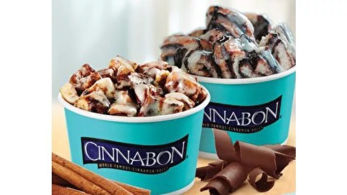 Cinnabon микс ролл. Микс ролл классический Синнабон. Микс ролл шоколадный Синнабон. Синнабон с шоколадом. Mix roll