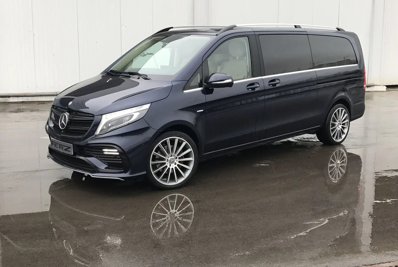 Mercedes-Benz v-class w447. Мерседес Вито 447. Mercedes v class w447 AMG. Mercedes Vito v class 447.