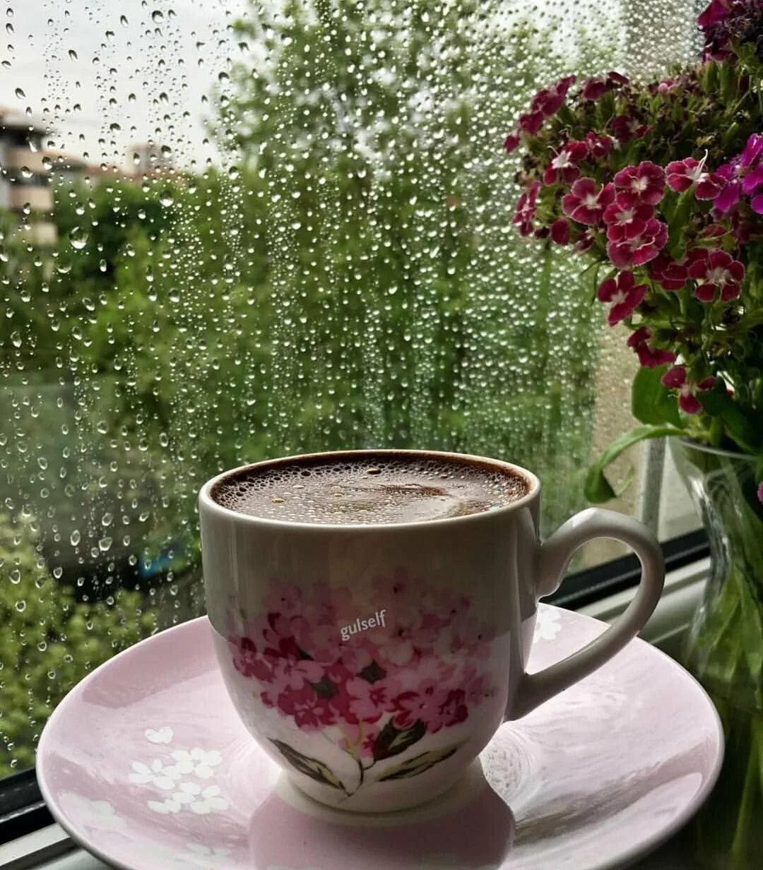 Доброе дождливое утро весны. Доброе дождливое утро. Доброе утро дождь. Кофе дождливое утро. Доброе дождливое у то РО.